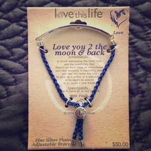 Silver adjustable bracelet